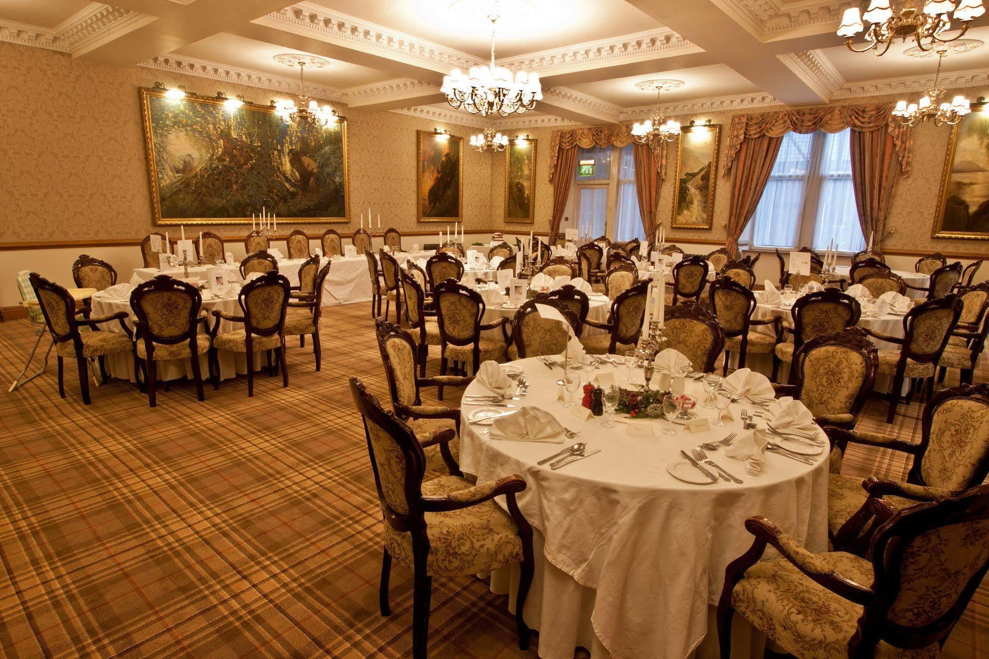 Duke Of Gordon Hotel Kingussie Kültér fotó